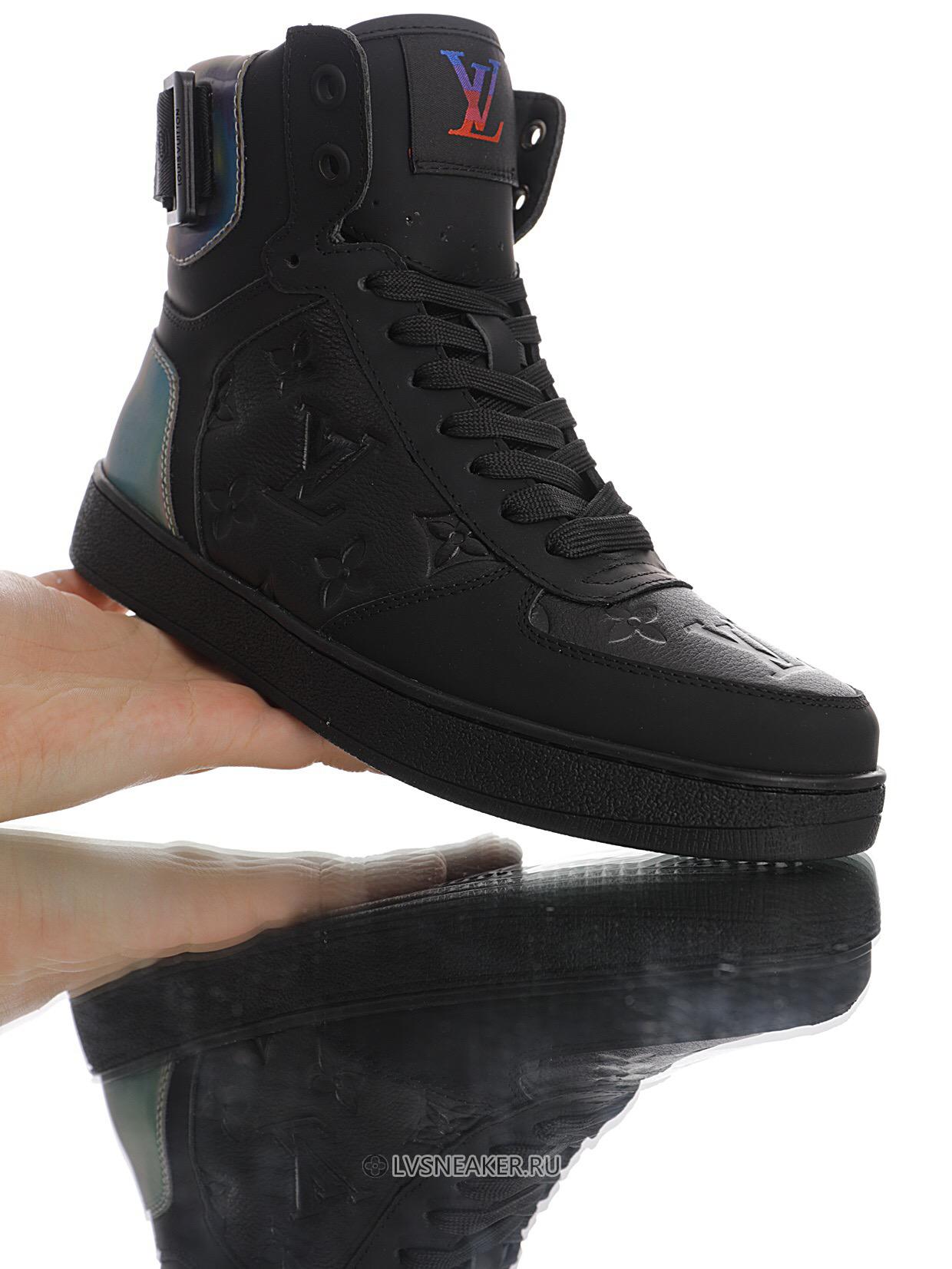 Louis Vuitton LV Rivoli Ankle High Boot "Black with Iridescent Back" 1A7S7 Sneakers