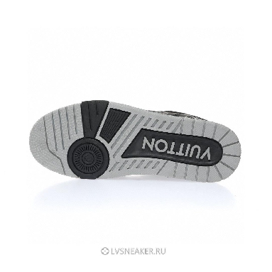 Louis Vuitton LV Trainers "Black White Monogram Denim" 1AC4ZB-3 Sneakers