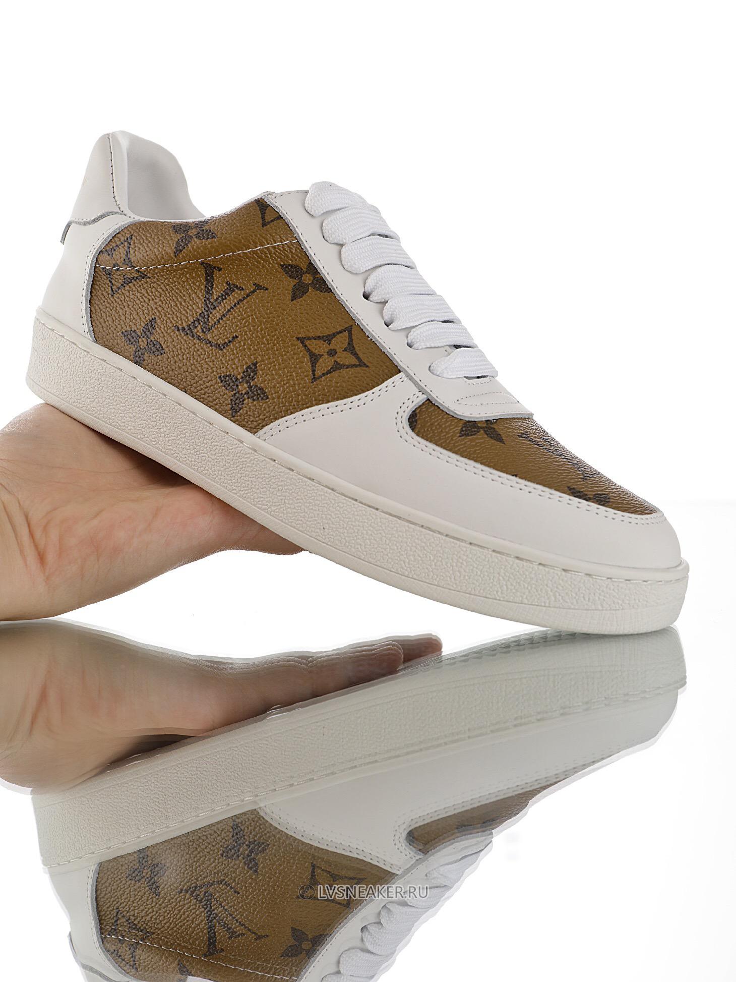 Louis Vuitton LV Rivoli "Monogram White Brown" 1A3MI2-2 Sneakers