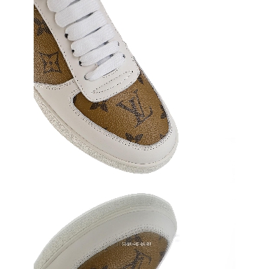 Louis Vuitton LV Rivoli "Monogram White Brown" 1A3MI2-2 Sneakers