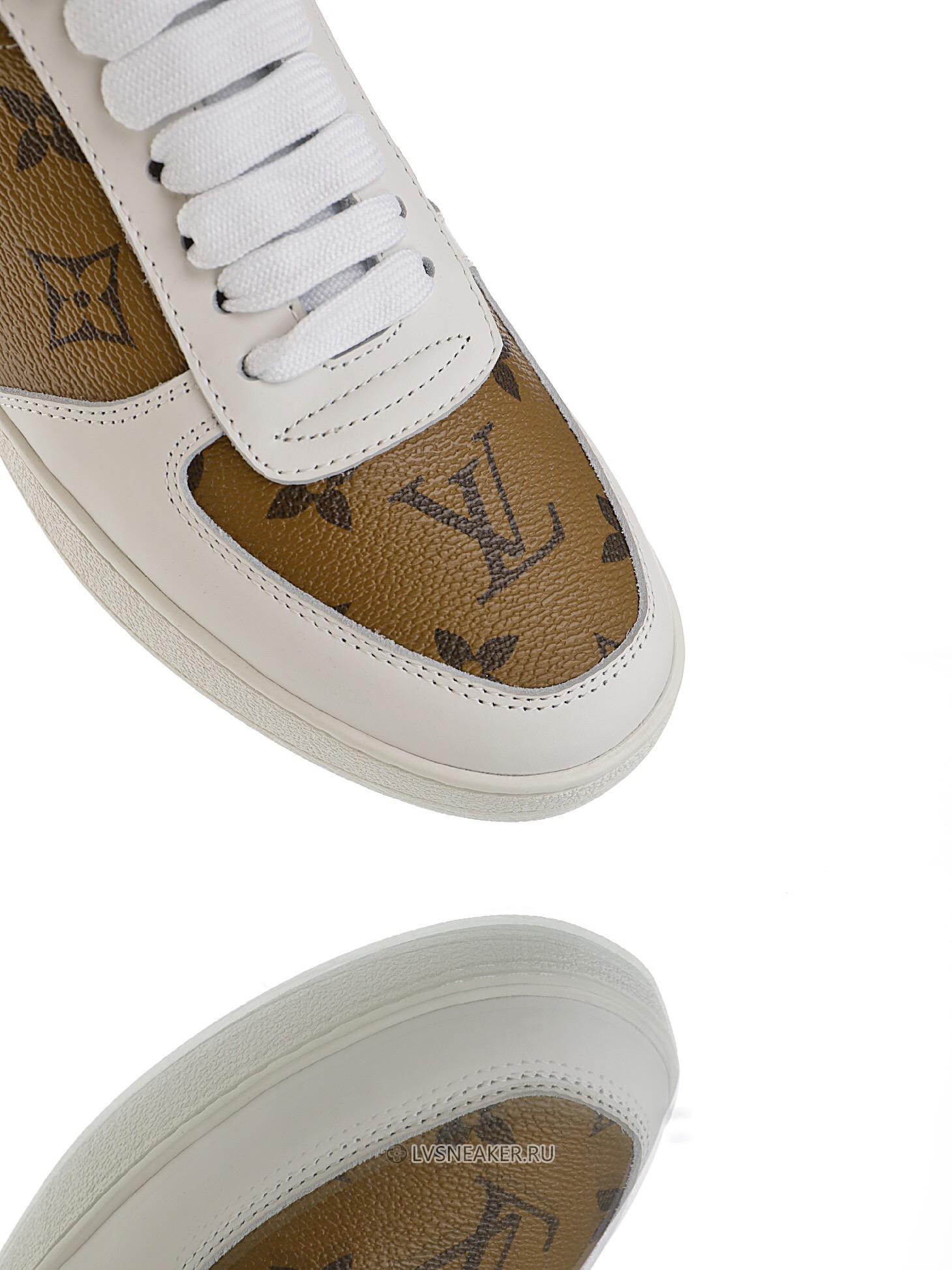 Louis Vuitton LV Rivoli "Monogram White Brown" 1A3MI2-2 Sneakers