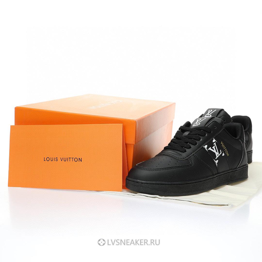 Louis Vuitton LV Rivoli "Black with White Side Monogram Band" 1AAVA0-2 Sneakers