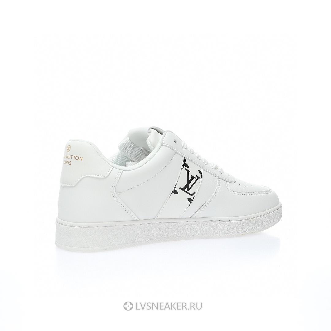Louis Vuitton LV Rivoli "White with Black Side Monogram Band" 1AAVA0-3 Sneakers