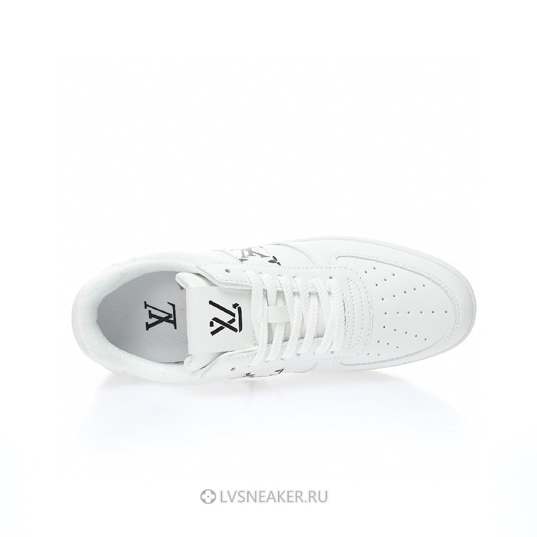 Louis Vuitton LV Rivoli "White with Black Side Monogram Band" 1AAVA0-3 Sneakers