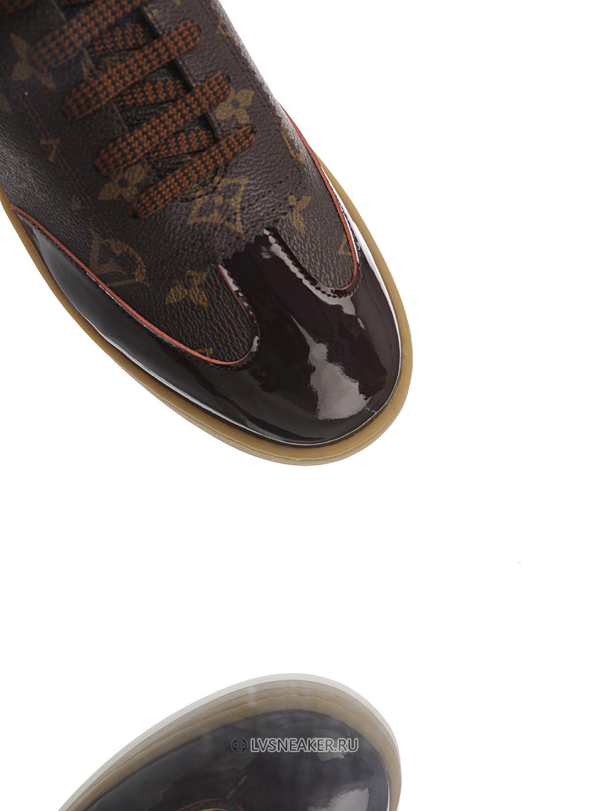 Louis Vuitton LV Frontrow "Monogram Gum" 1A1F4H-2 Sneakers