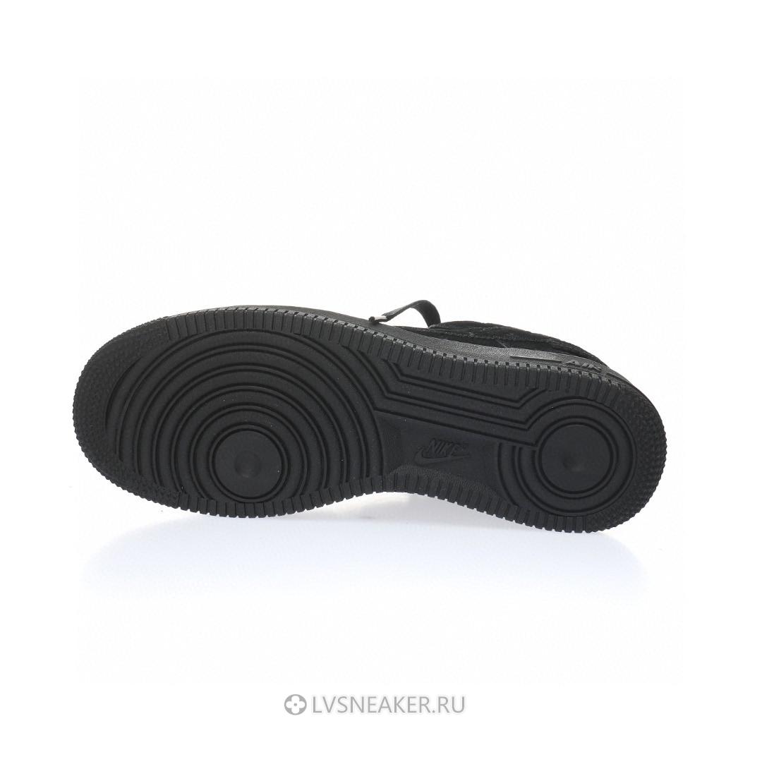 Louis Vuitton LV x Nike Air Force 1 Low "Triple Black" 1A9VD7 Sneakers