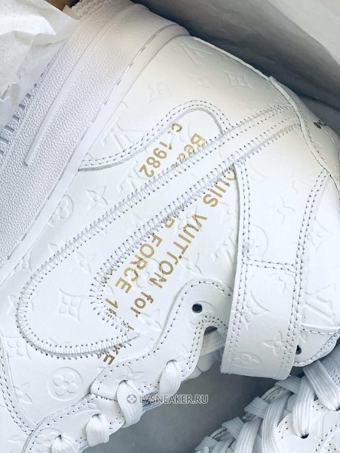 Louis Vuitton LV x Nike Air Force 1 Mid "Triple White" 1A9V90 Sneakers