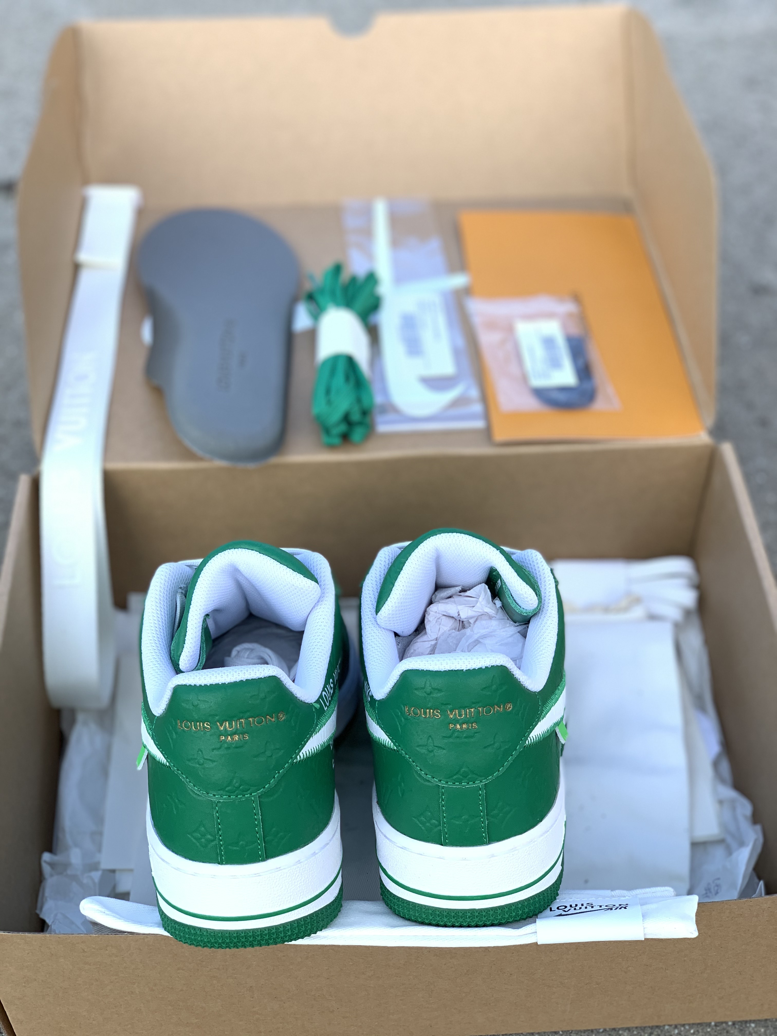 Louis Vuitton LV x Nike Air Force 1 Low "Green" Friends & Family MS1211-GREEN Sneakers