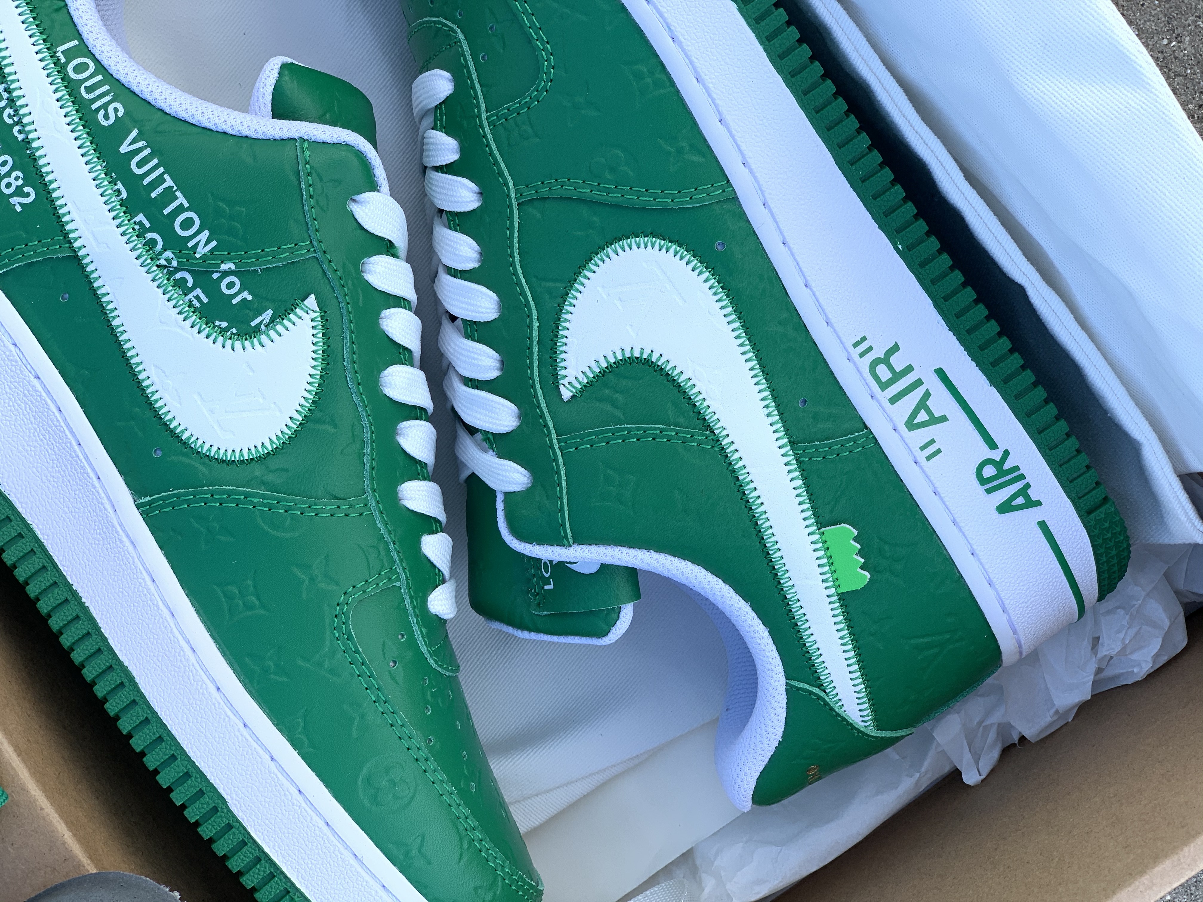 Louis Vuitton LV x Nike Air Force 1 Low "Green" Friends & Family MS1211-GREEN Sneakers