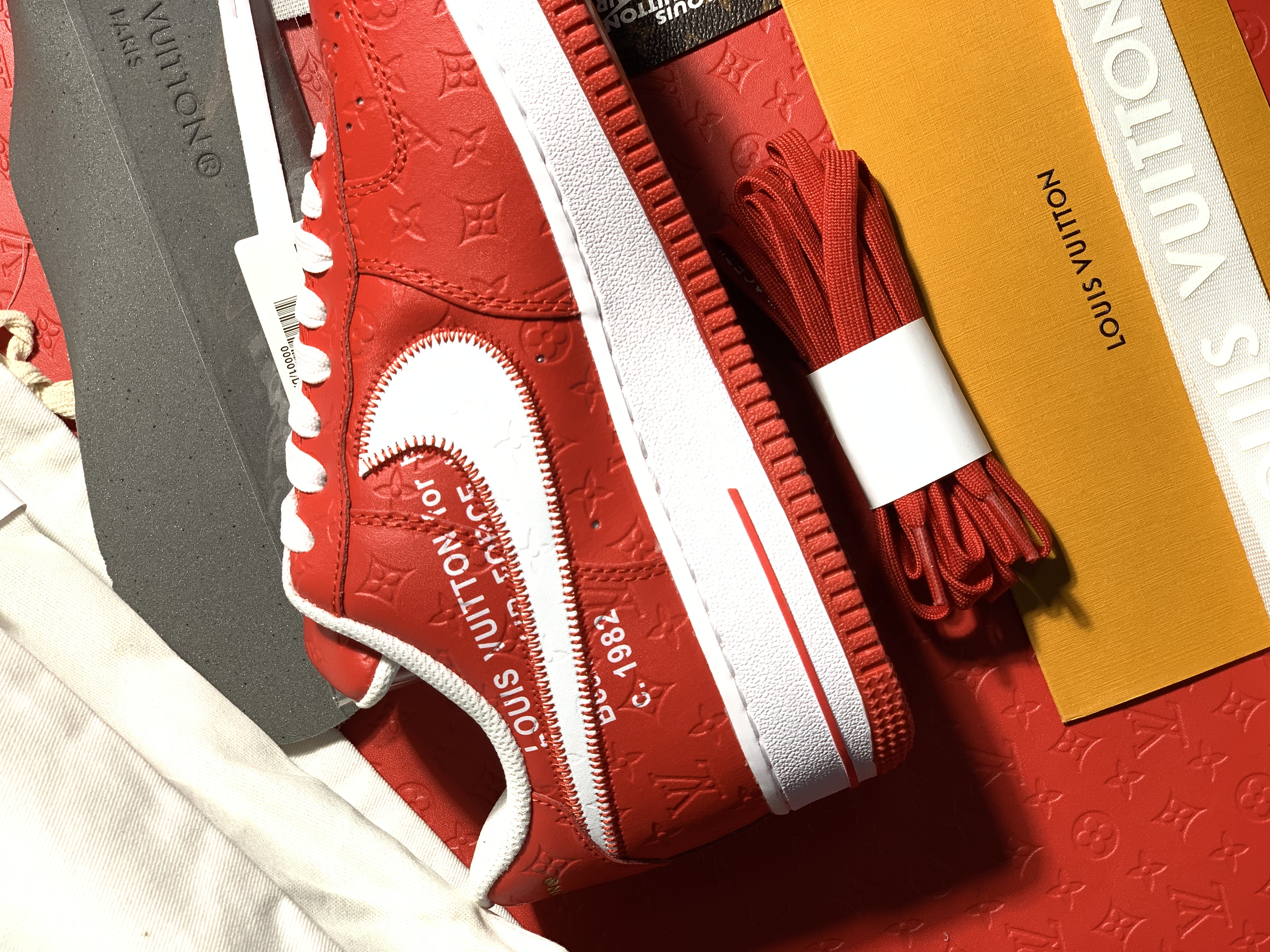 Louis Vuitton LV x Nike Air Force 1 Low "Red" Friends & Family MS1211-RED Sneakers