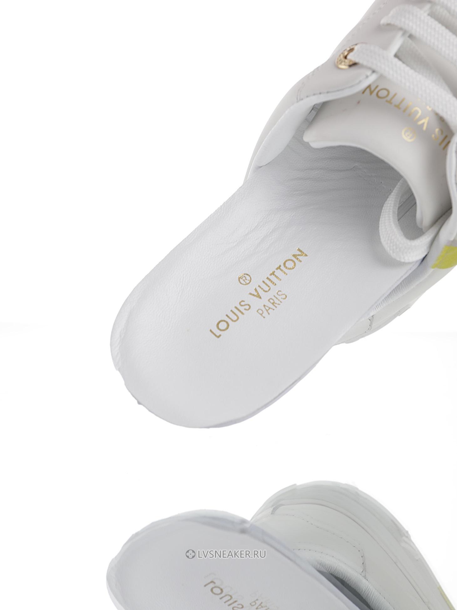 Louis Vuitton LV Time Out "White Green Monogram" 1A4VVO-3 Sneakers